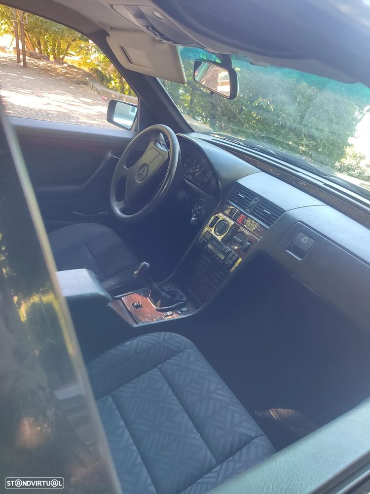 Mercedes-Benz C 220 D Elegance - 1
