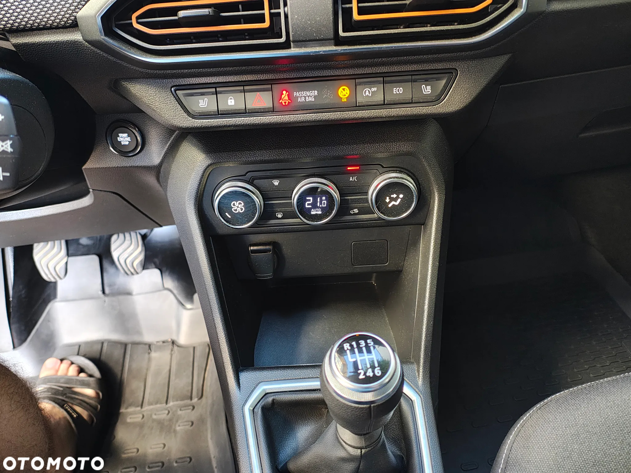 Dacia Sandero 1.0 TCe Expression - 8