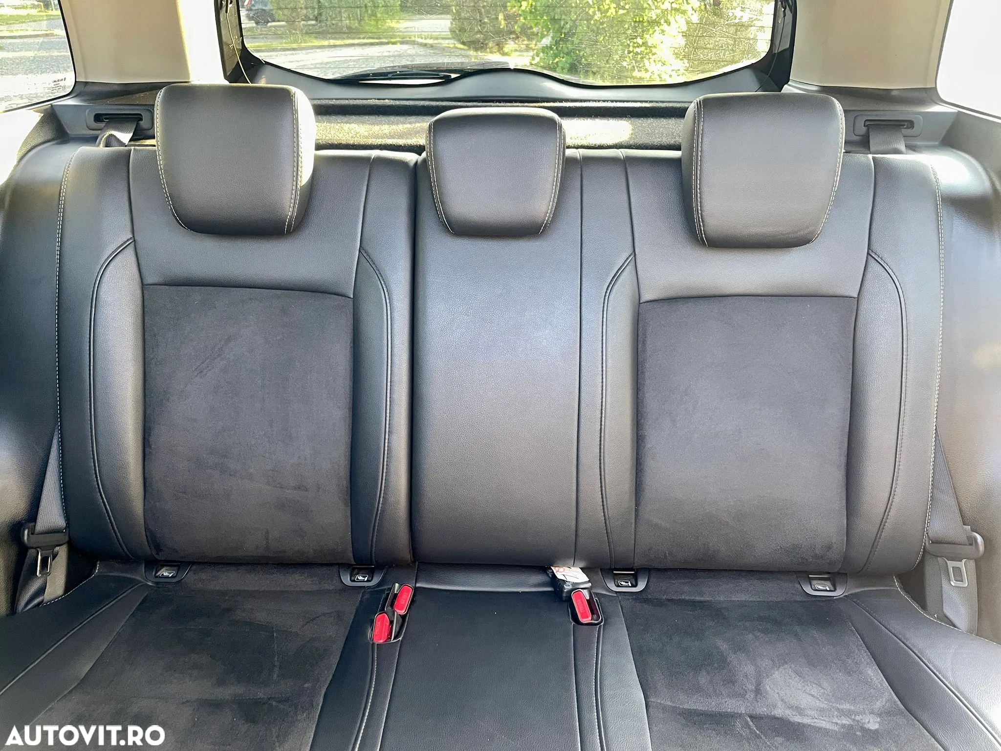Suzuki Vitara 1.6 DDIS 4X4 Luxus - 13