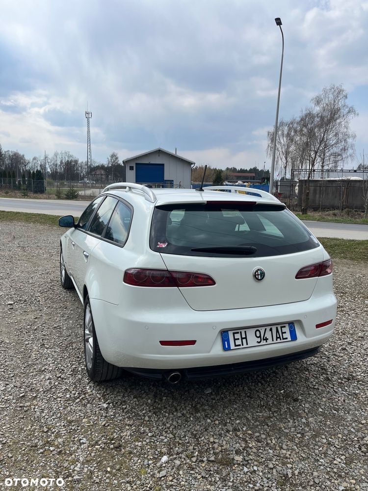 Alfa Romeo 159 2.0 JTDM 16V DPF Turismo - 11