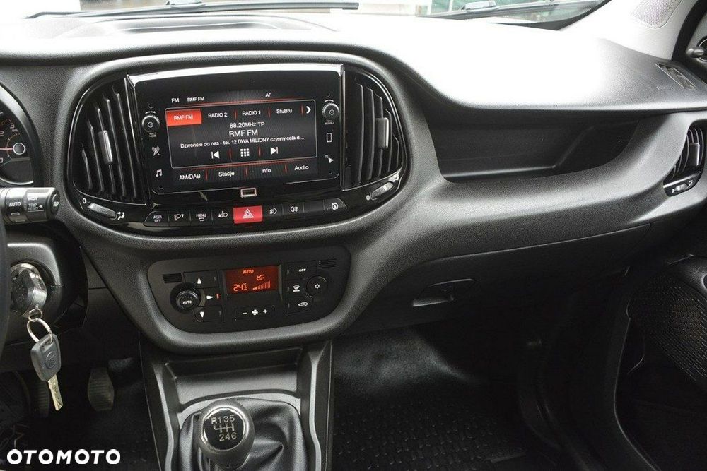 Fiat Doblo - 23