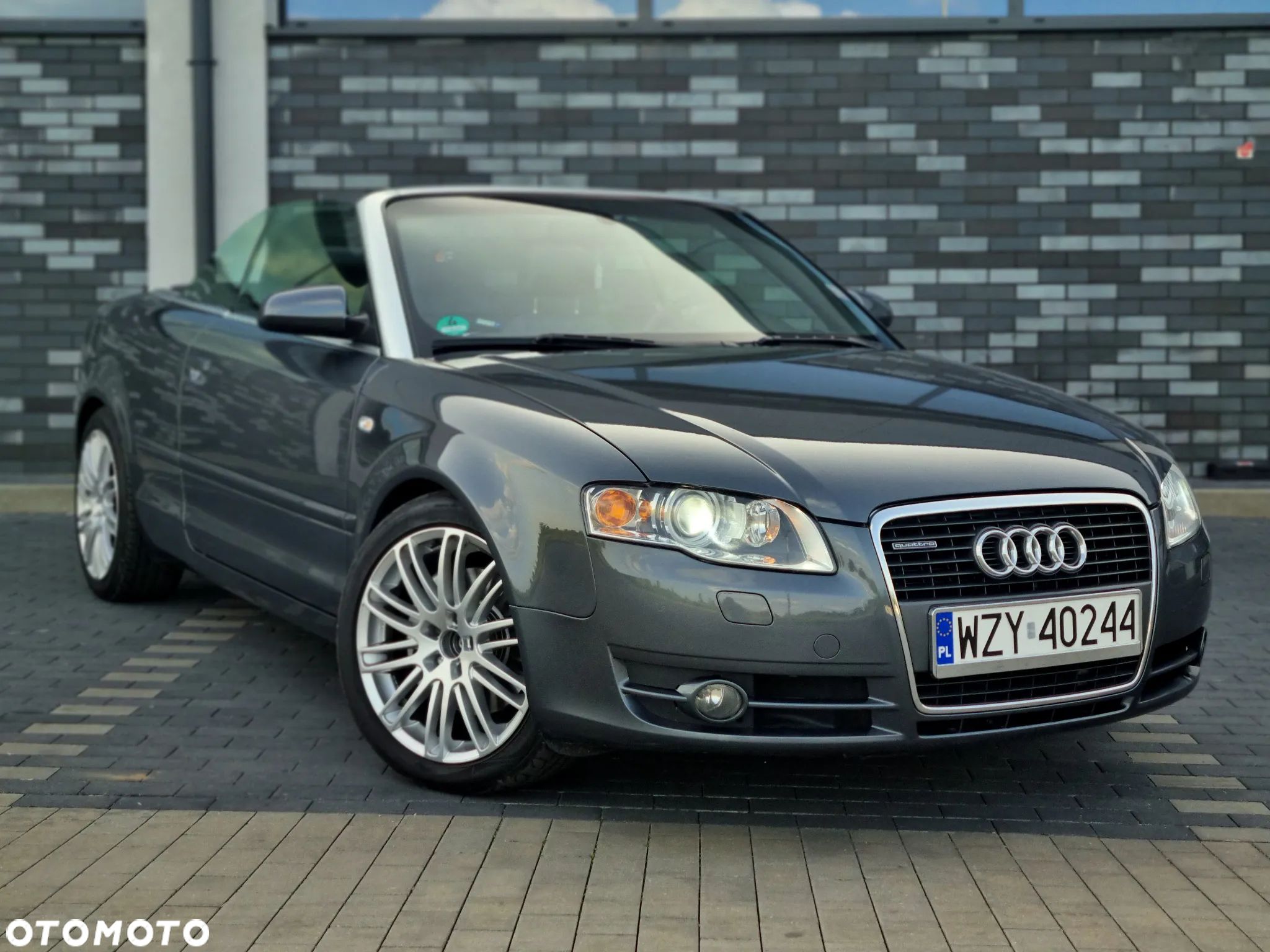 Audi A4 Cabriolet 3.0 TDI DPF quattro tiptronic - 1