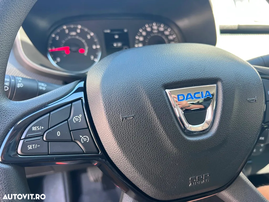 Dacia Logan ECO-G 100 Essential - 18