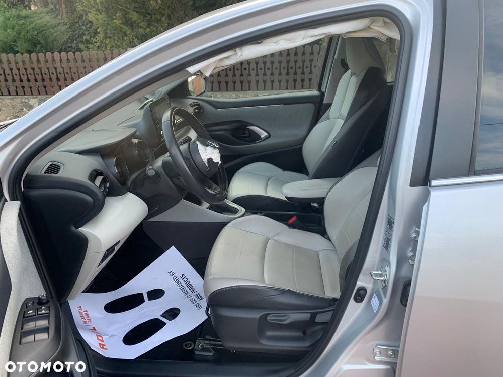 Toyota Yaris - 20
