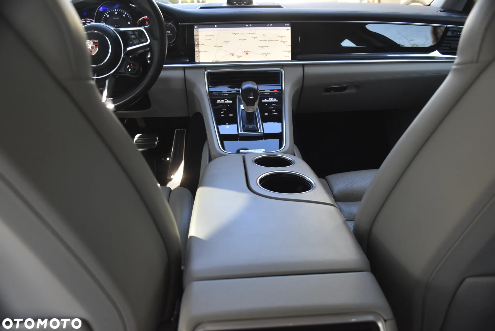 Porsche Panamera 4S Diesel - 25