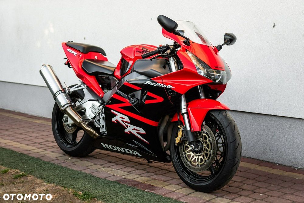 Honda CBR - 1