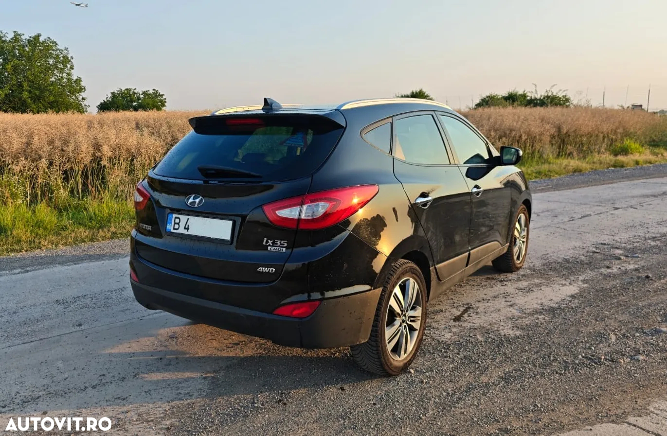 Hyundai ix35 2.0 CRDI 4WD Automatik Luxury - 4