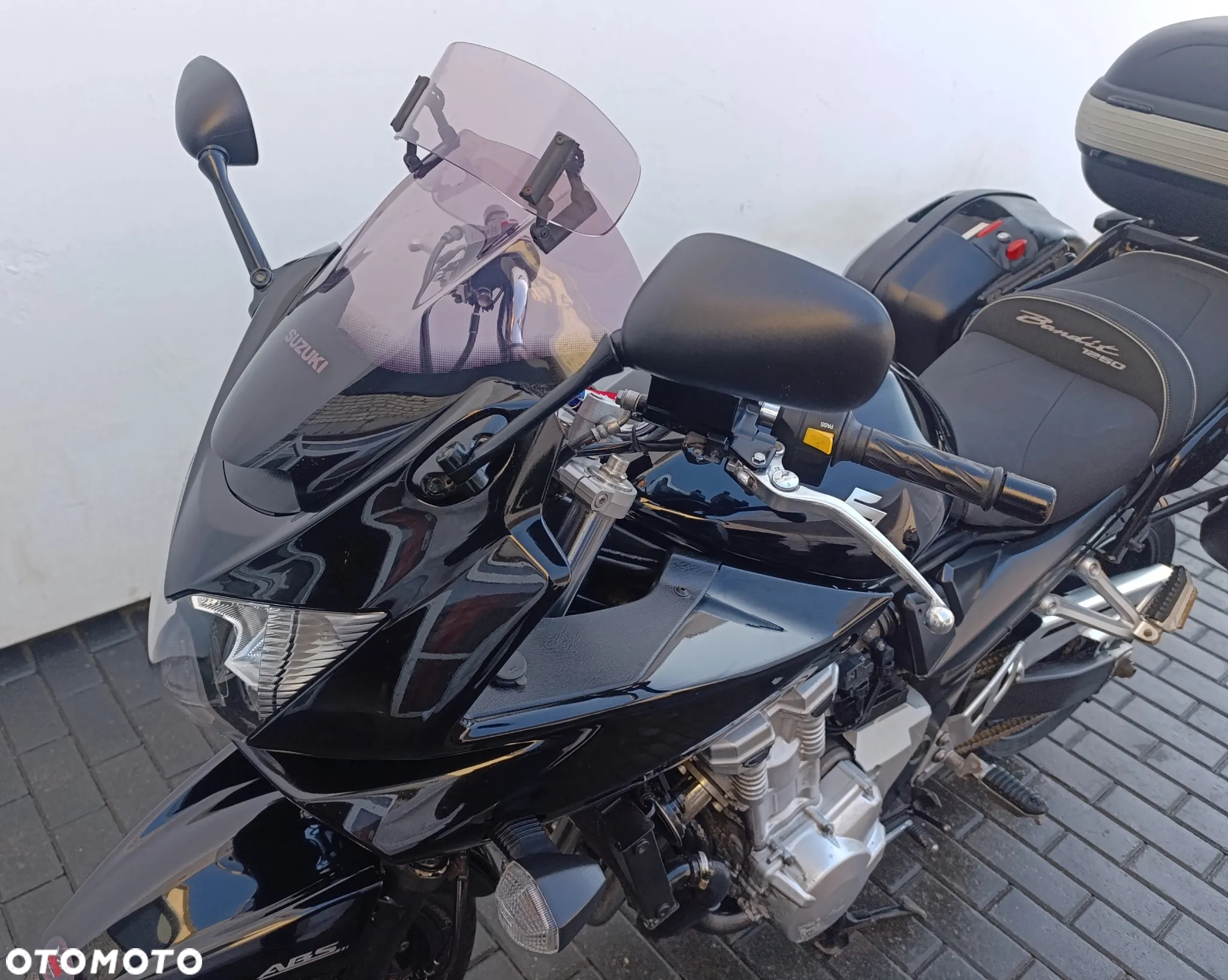 Suzuki Bandit - 10