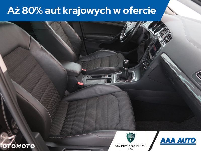 Volkswagen Golf Alltrack - 11
