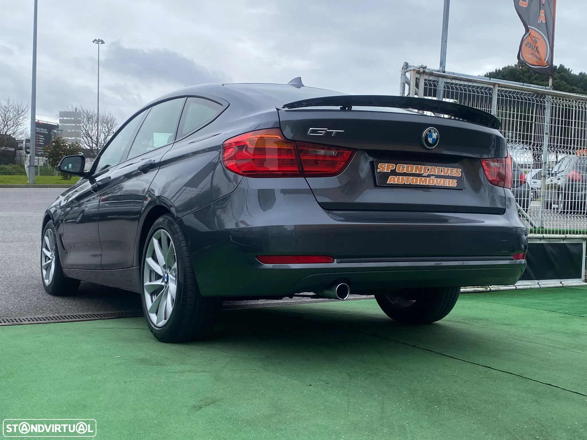 BMW 318 Gran Turismo d Line Modern - 36