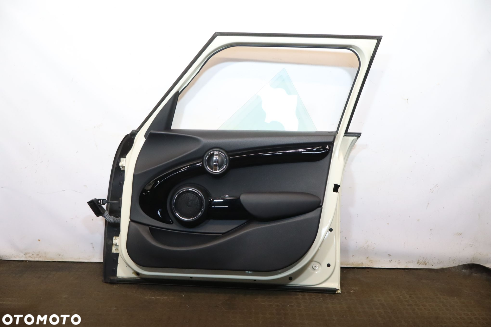 DRZWI PRAWY PRZÓD MINI COOPER III 850/0 - 2