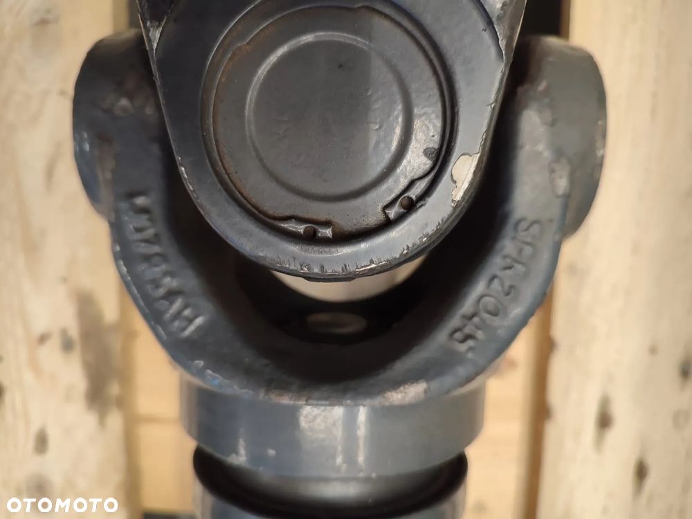 Wał napędowy Spicer 2047 1504153 SPR2045 CLAAS XERION 4000 - 11