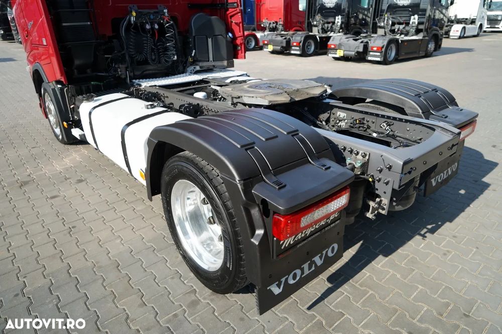 Volvo FH 500 / XXL / I-SAVE / LOWDECK / MEGA / I-PARK COOL / TV / JANTE DIN ALIAJ / CONTRACT DE REPARAȚIE POST-SERVICE - 15