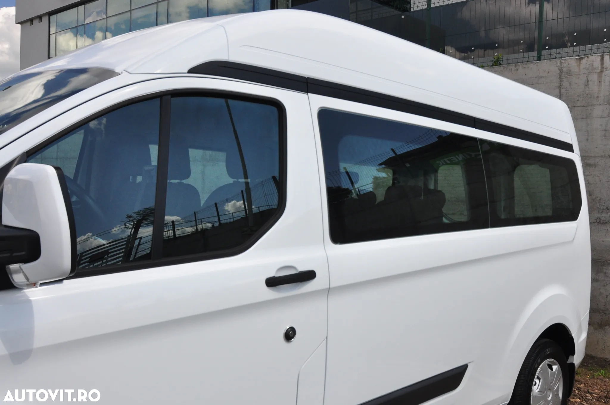 Ford Transit Custom Kombi 320 2.0 EcoBlue 130 CP L1H1 Trend - 10