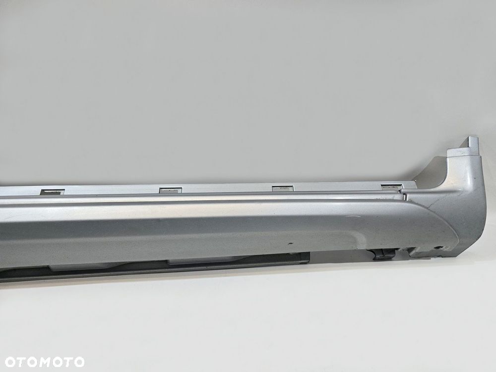 nakładka listwa progu prawa volvo c30 09-12r lift r-designe 31213351 - 3