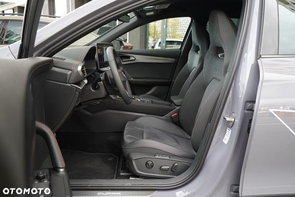 Cupra Formentor 1.5 eTSI mHEV DSG - 11