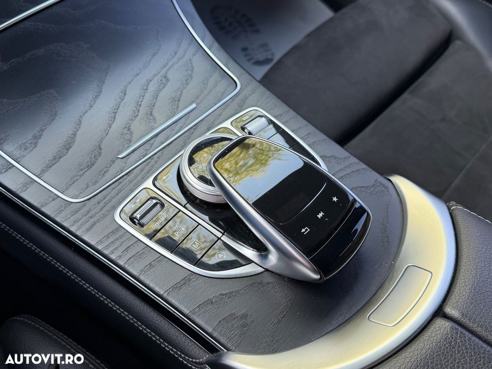 Mercedes-Benz GLC 250 d 4MATIC 9G-TRONIC AMG Line - 21