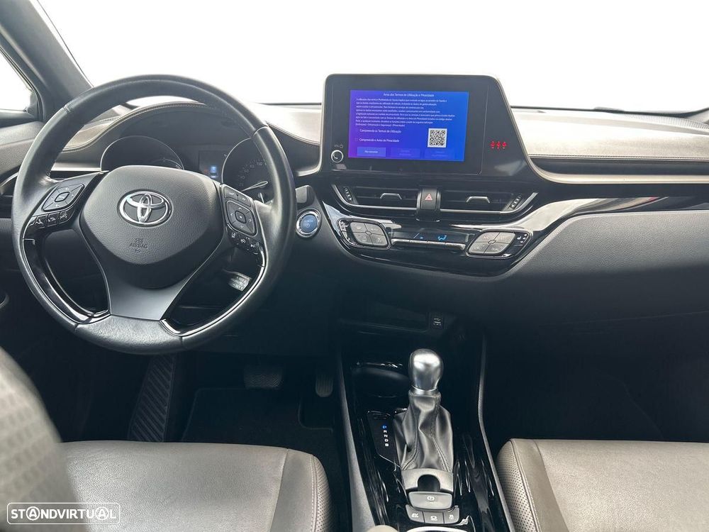 Toyota C-HR - 11