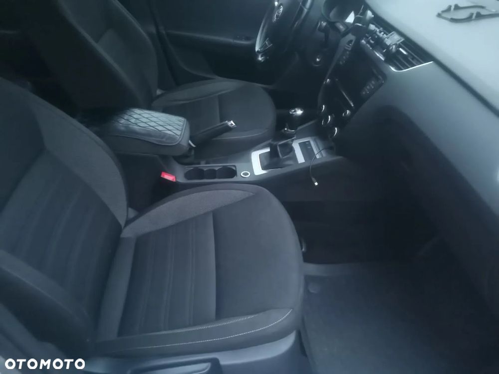 Skoda Octavia 1.6 TDI Active - 11
