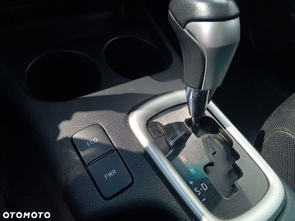 Toyota Hilux - 18