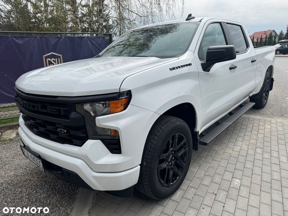 Chevrolet Silverado - 5