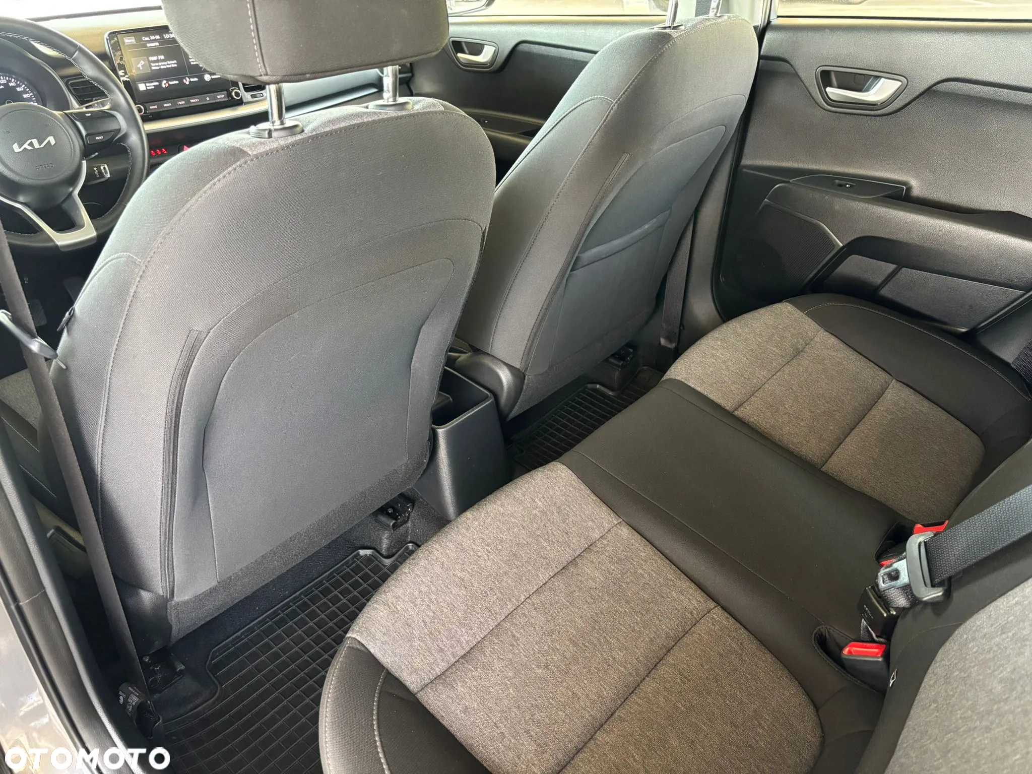 Kia Stonic 1.0 T-GDI M - 11