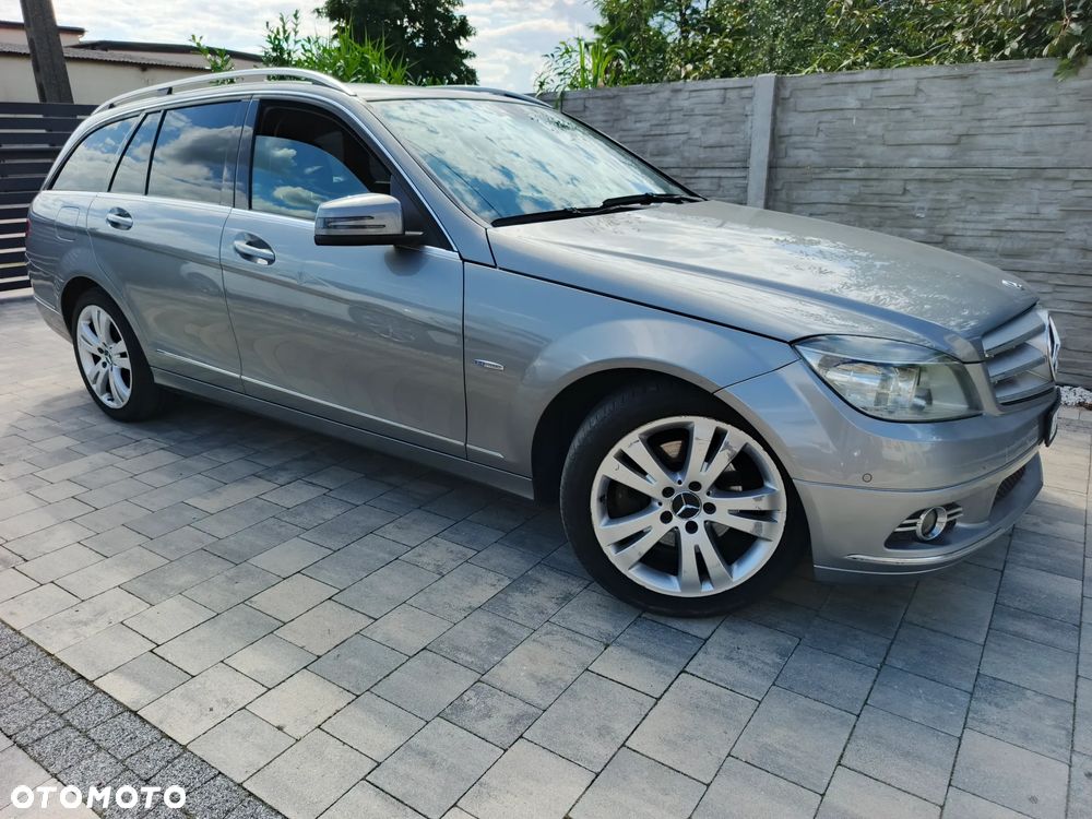 Mercedes-Benz Klasa C 250 T CDI DPF Automatik BlueEFFICIENCY Avantgarde - 2