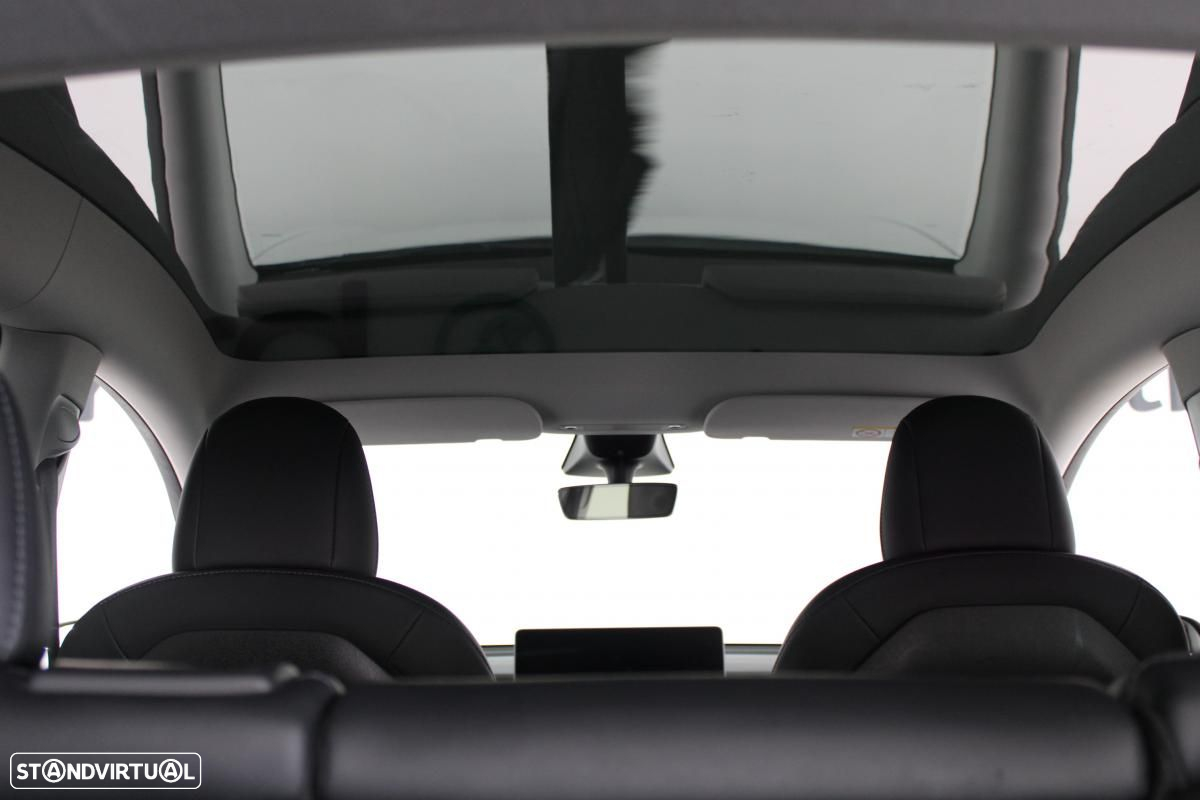 Tesla Model Y Long Range Tração Integral - 10