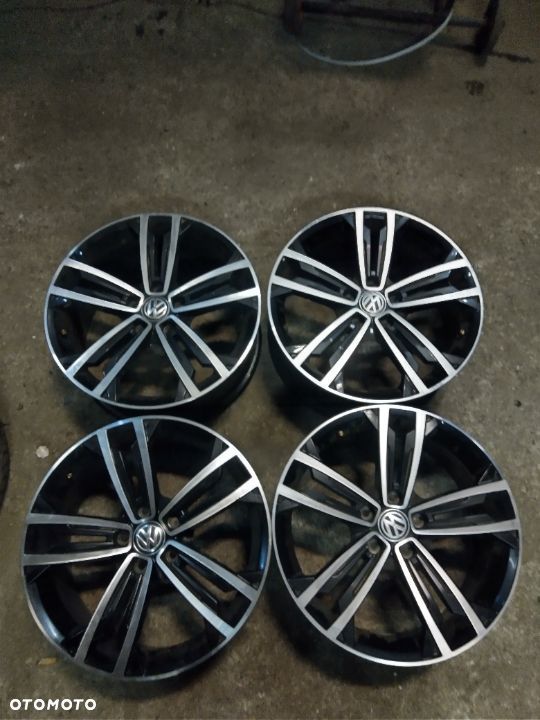 18'' 5x112 VW 5G0601025CM FELGI ORYGINALNE - 1