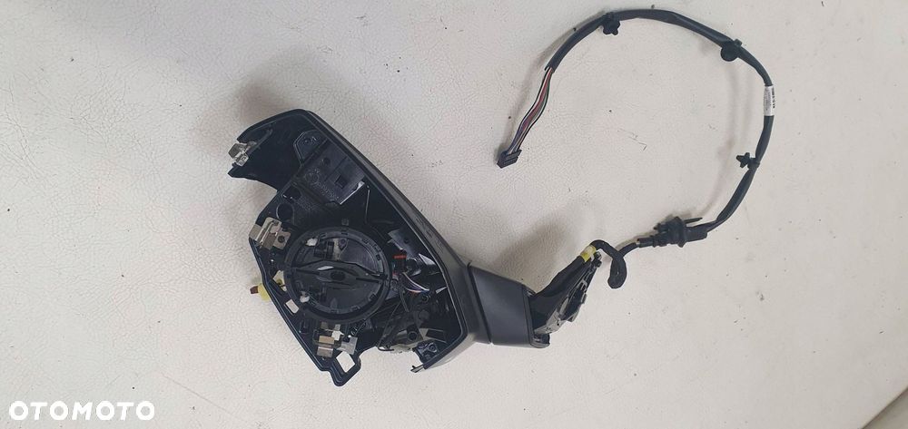 lusterko elektryczne prawe audi q7 ii 4m1 4m1857410ak 15 pin - 2