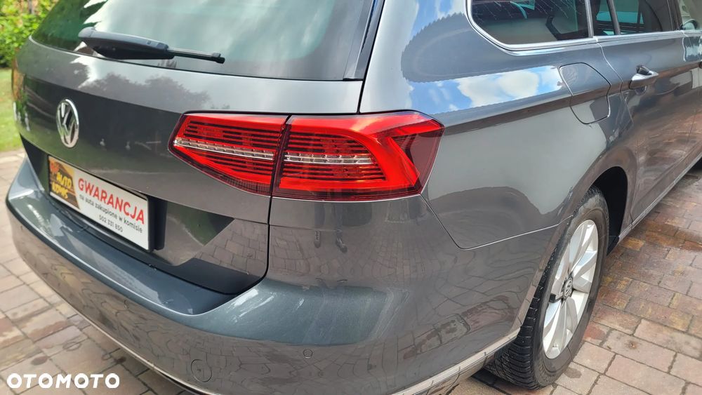 Volkswagen Passat 2.0 TDI SCR (BlueMotion Technology) DSG Comfortline - 17