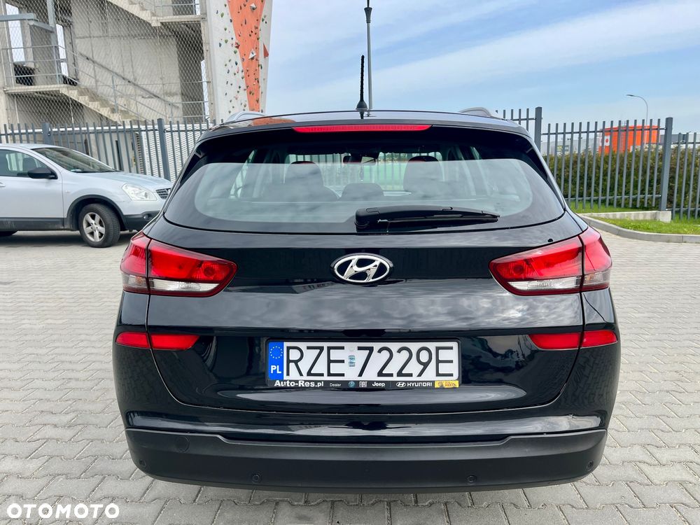 Hyundai i30 1.6 CRDi Automatik Trend - 17