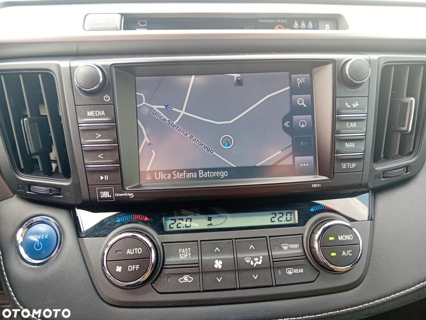 Toyota RAV4 - 25