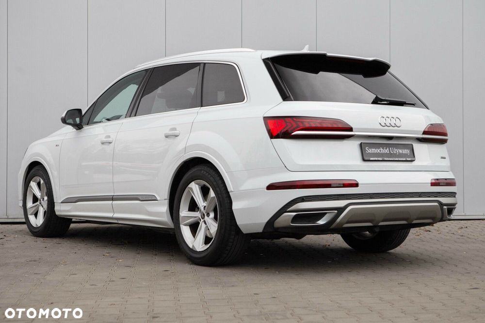 Audi Q7 - 6