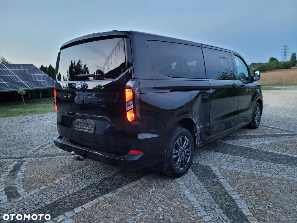 Ford Tourneo Custom L1H1 VA Autm Titanium - 36