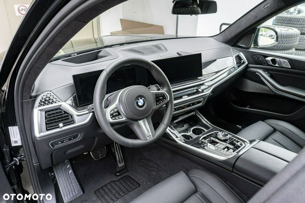 BMW X7 xDrive40d - 10