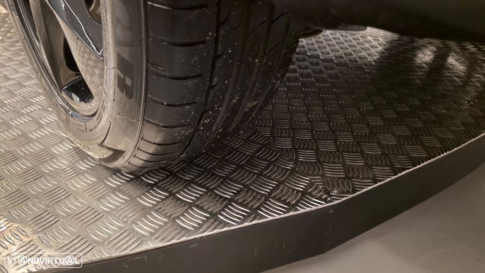 Mercedes-Benz V 220 d Longo Avantgarde Aut. - 33