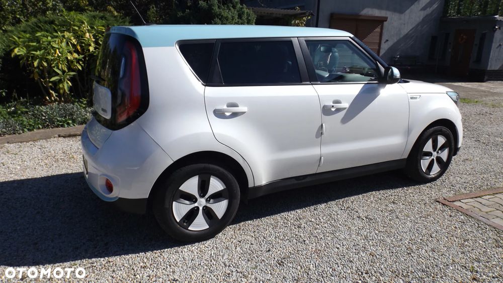 Kia Soul EV - 5