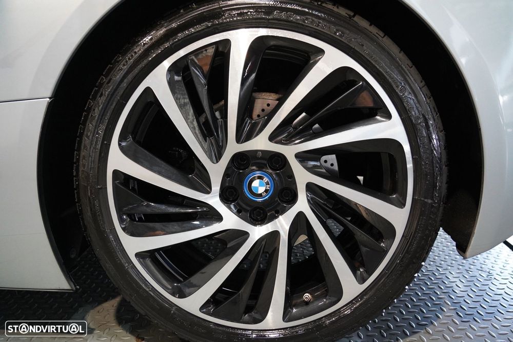BMW i8 - 37
