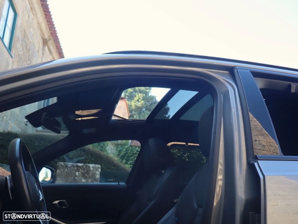 BMW 330 e Pack M Auto - 45