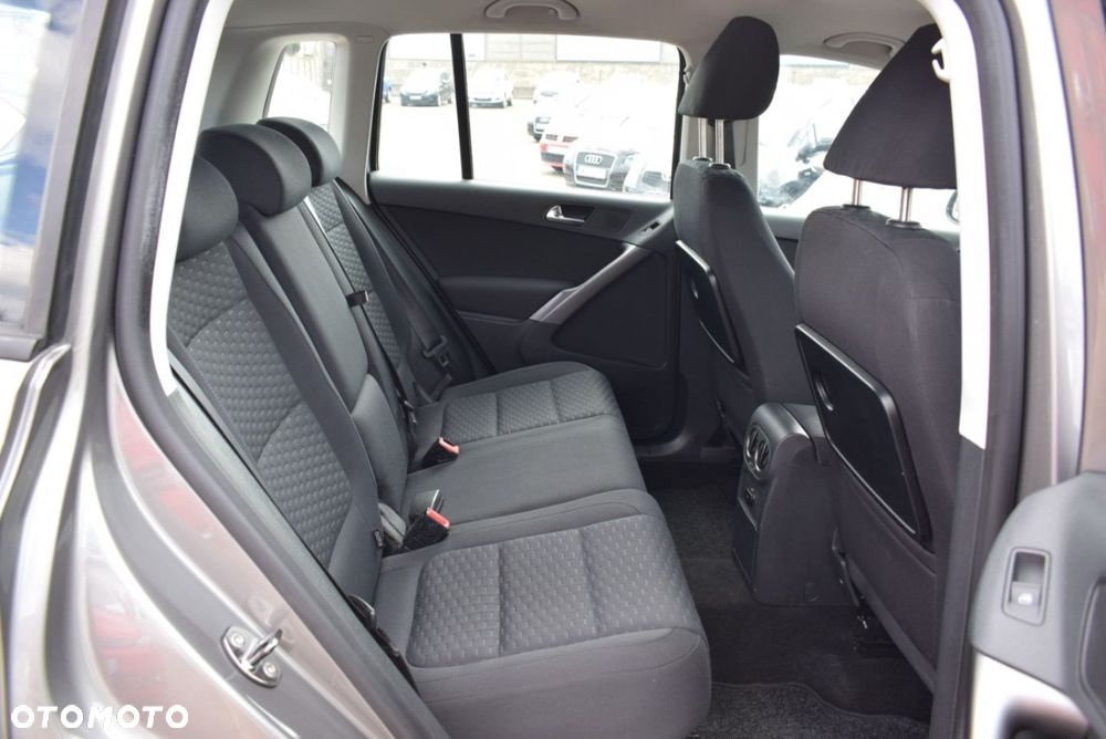 Volkswagen Tiguan - 20
