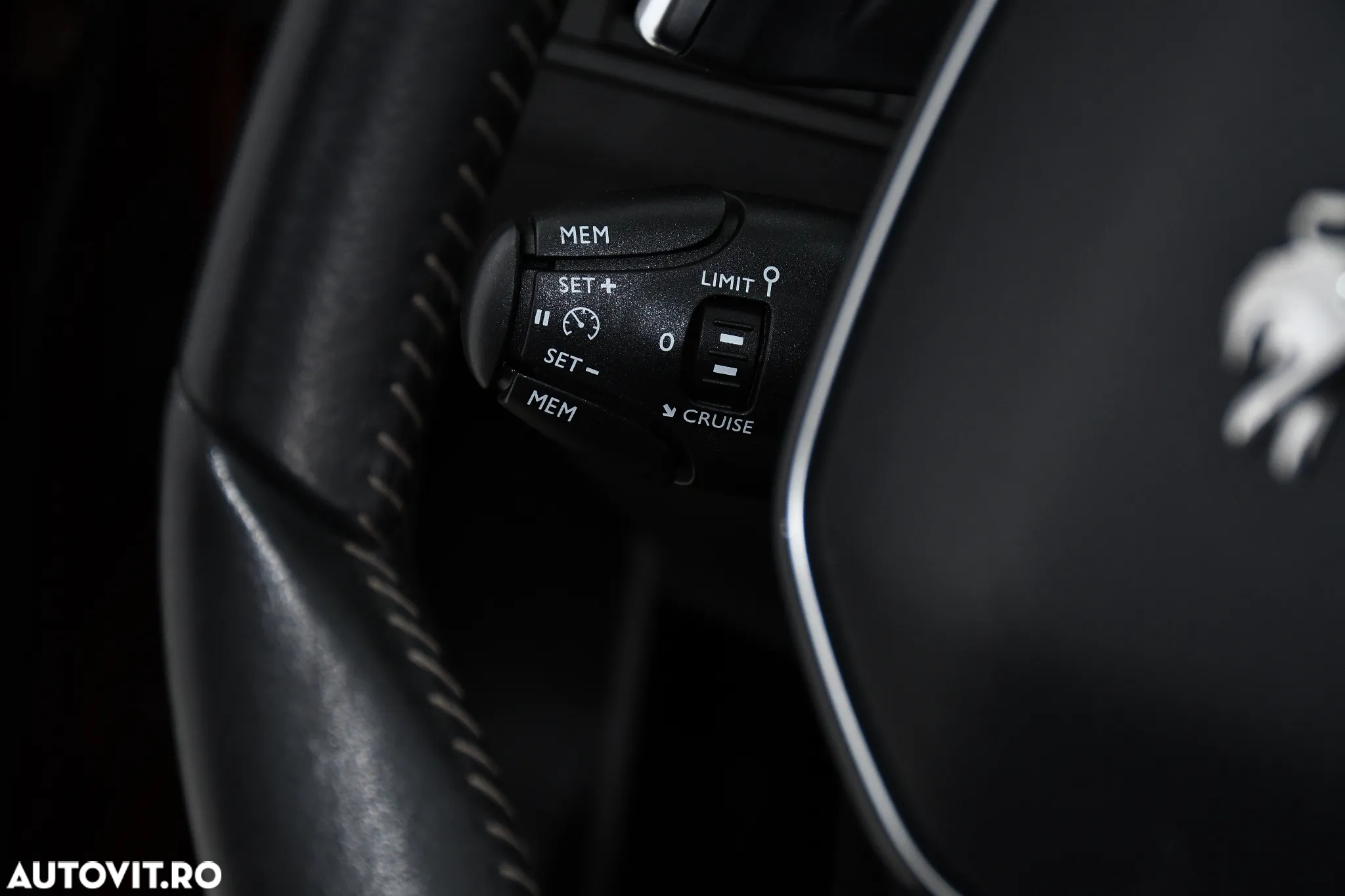 Peugeot 3008 - 16