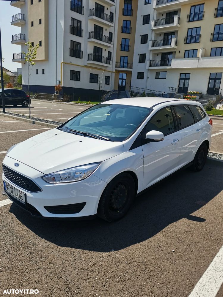 Ford Focus - 1