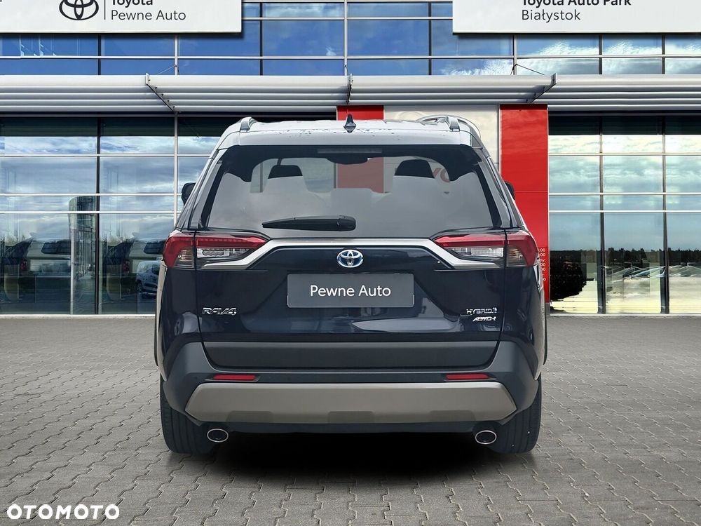Toyota RAV4 - 4