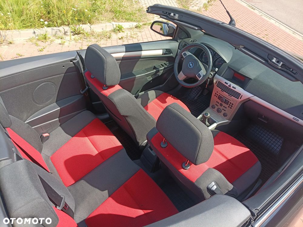 Opel Astra - 33