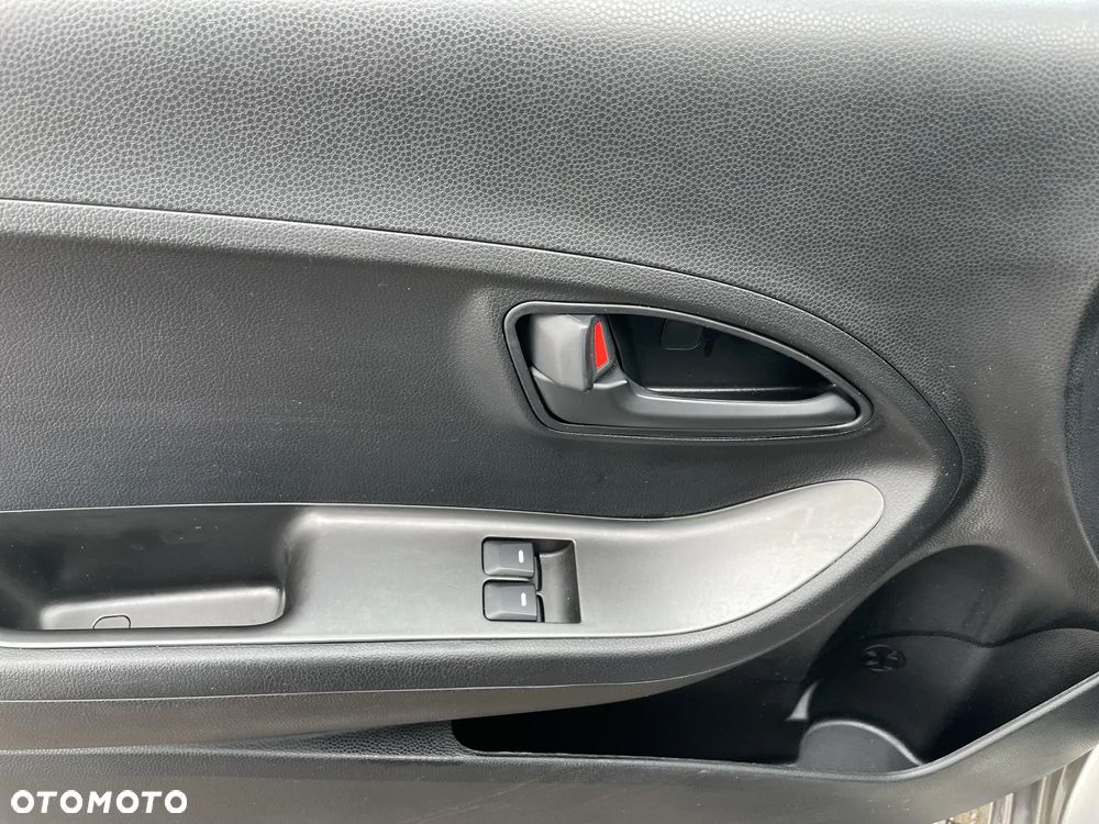 Kia Picanto 1.0 M - 10