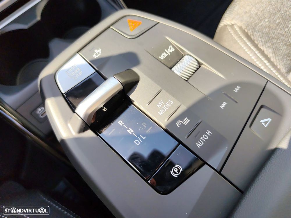 BMW X1 xDrive25e - 17