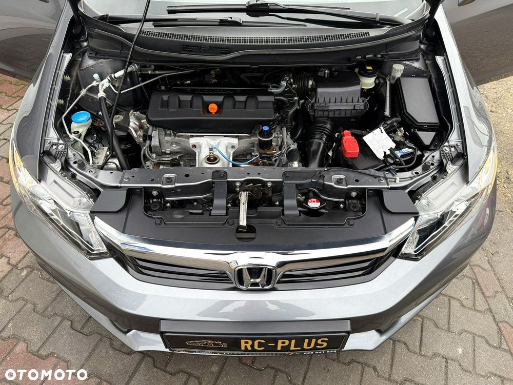 Honda Civic 1.8 i-VTEC Comfort - 33