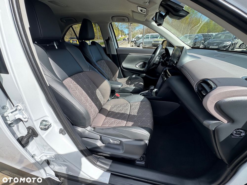 Toyota Yaris Cross Hybrid 1.5 Executive - 36