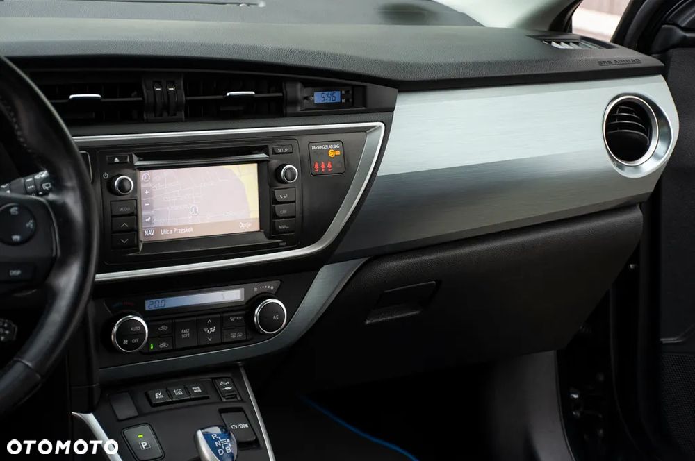 Toyota Auris - 30